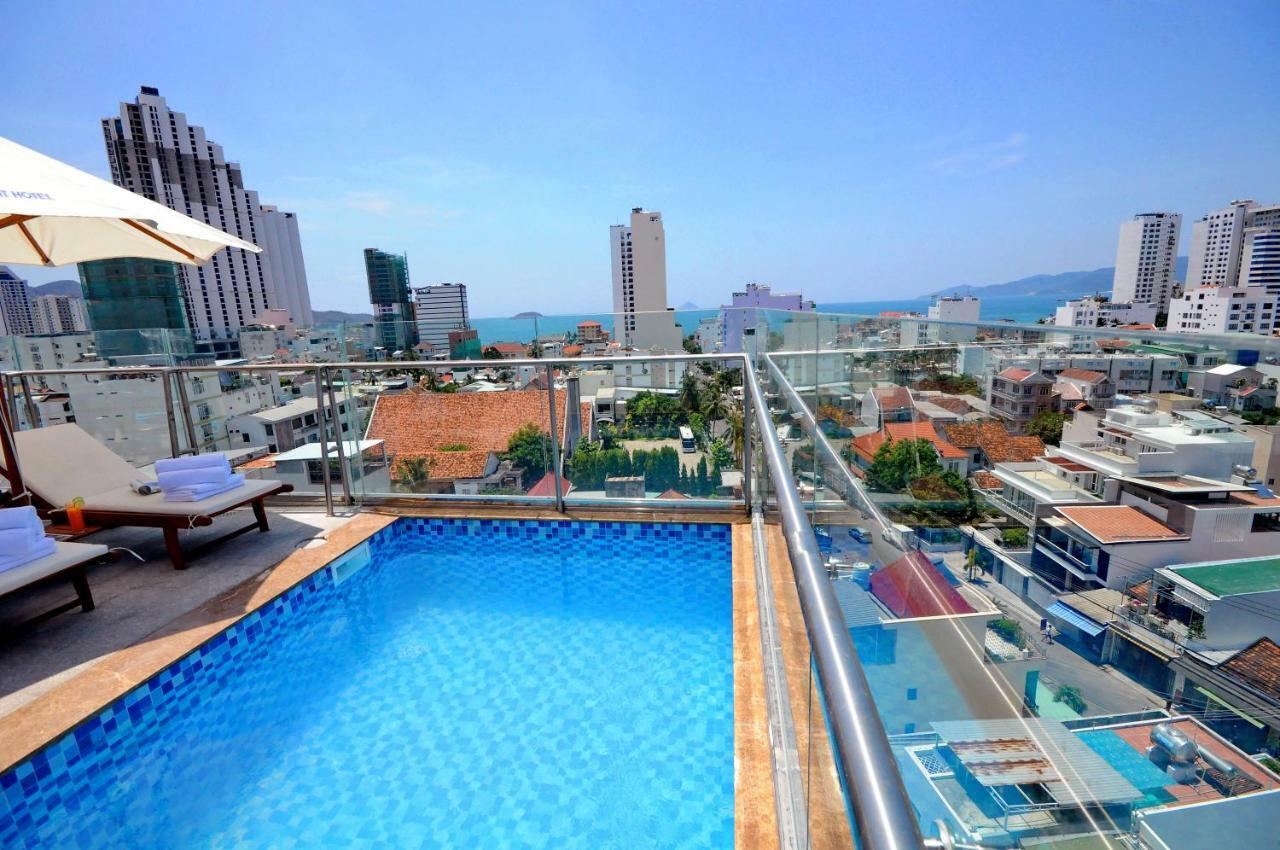 Mega Light Hotel Nha Trang Exterior photo